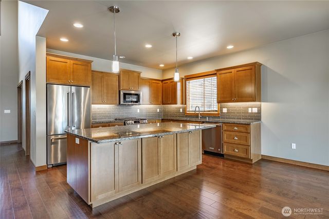 2075 Bluestem Street, Lynden, WA 98264