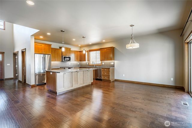 2075 Bluestem Street, Lynden, WA 98264