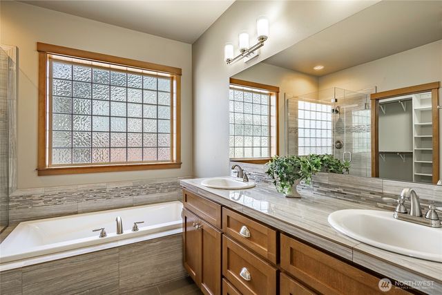 2075 Bluestem Street, Lynden, WA 98264