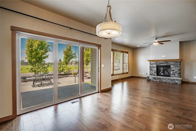 2075 Bluestem Street, Lynden, WA 98264