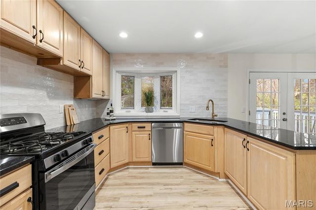 750 Burwick Terrace, Manchester, MO 63021