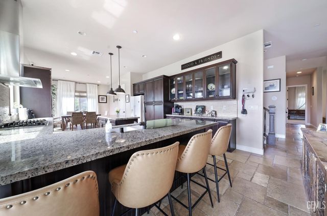 9615 Tortuga Del Mar Drive, Bakersfield, CA 93314