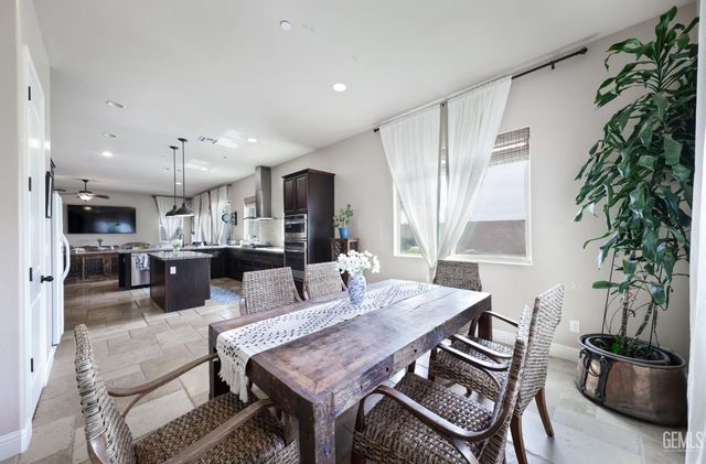 9615 Tortuga Del Mar Drive, Bakersfield, CA 93314