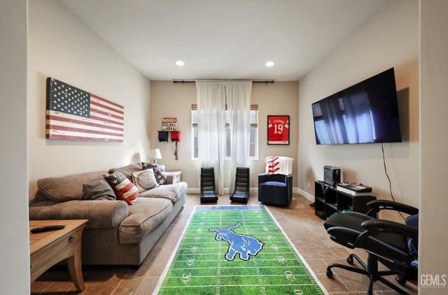 9615 Tortuga Del Mar Drive, Bakersfield, CA 93314