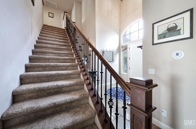 9615 Tortuga Del Mar Drive, Bakersfield, CA 93314