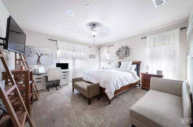 9615 Tortuga Del Mar Drive, Bakersfield, CA 93314