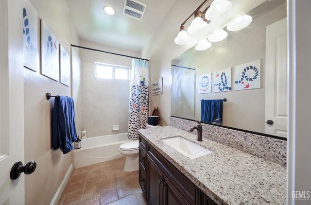 9615 Tortuga Del Mar Drive, Bakersfield, CA 93314