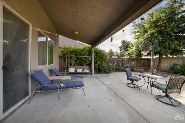 9615 Tortuga Del Mar Drive, Bakersfield, CA 93314