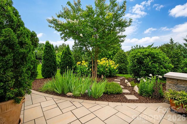 317 Hemlock Bluff Court, Denver, NC 28037