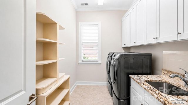 317 Hemlock Bluff Court, Denver, NC 28037