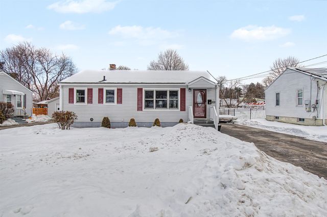 9 Cherokee Avenue, Essex Junction, VT 05452