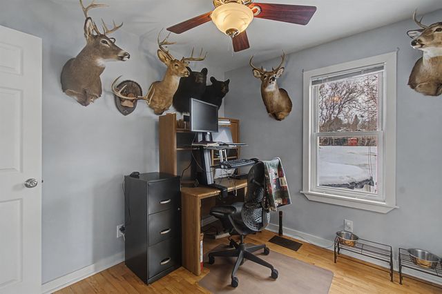 9 Cherokee Avenue, Essex Junction, VT 05452