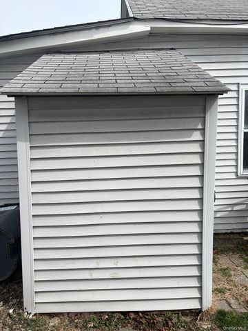 311 Tower Avenue, Maybrook, NY 12543