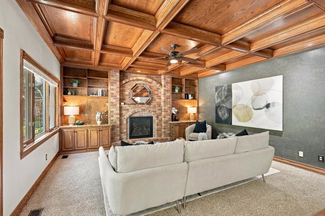 16914 N Triple Butte Cir, Colbert, WA 99005