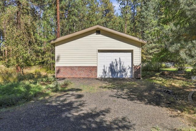 16914 N Triple Butte Cir, Colbert, WA 99005