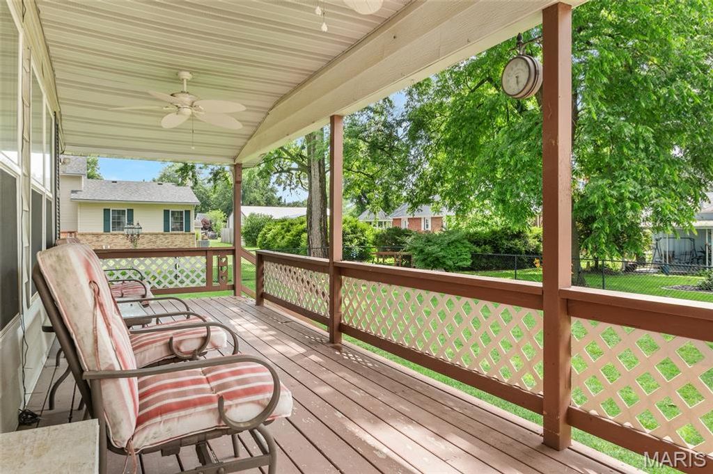 Image 24 of property listing at 426 N Nebraska Street, Marine, IL 62061
