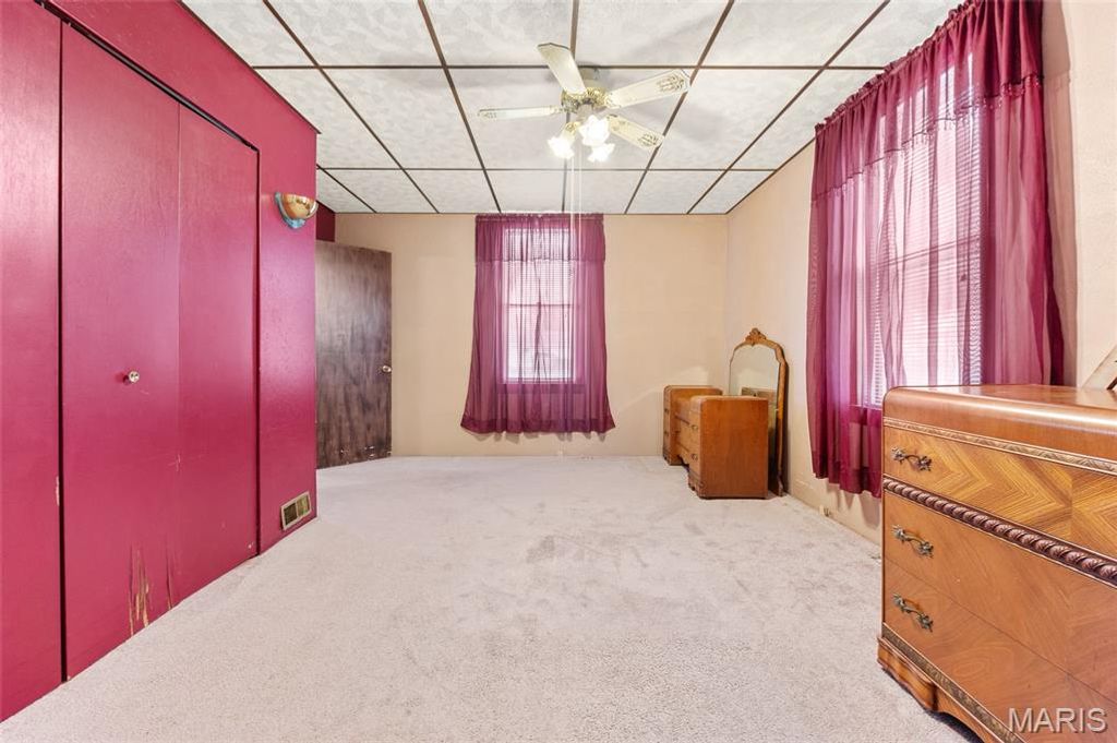Image 9 of property listing at 426 N Nebraska Street, Marine, IL 62061