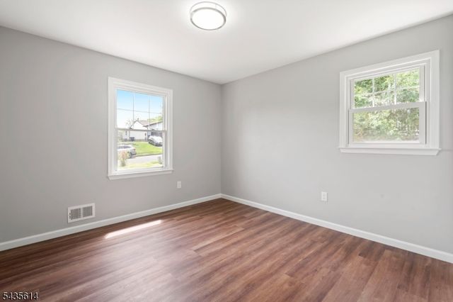 4 Dorothea Ter, Lawrence Twp., NJ 08648