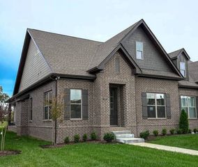 2033 Horseshoe Cir lot 215, Gallatin, TN 37066