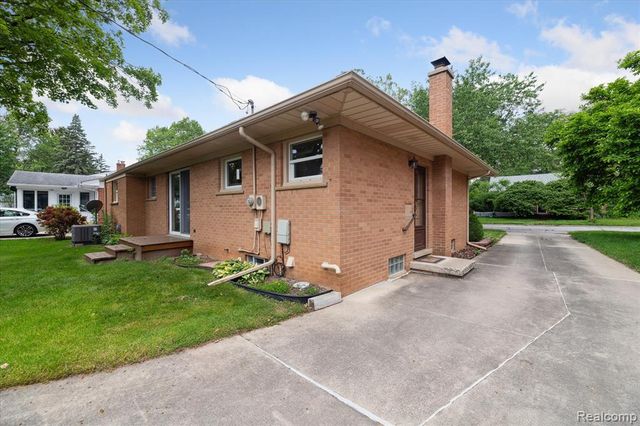 2613 Bernice Street, Ann Arbor, MI 48103