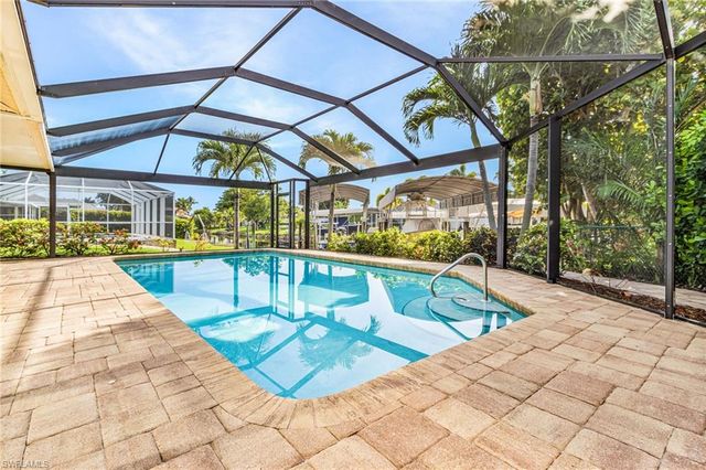 5985 Baker CT, Fort Myers, FL 33919