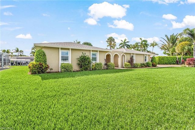 5985 Baker CT, Fort Myers, FL 33919