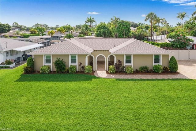 5985 Baker CT, Fort Myers, FL 33919