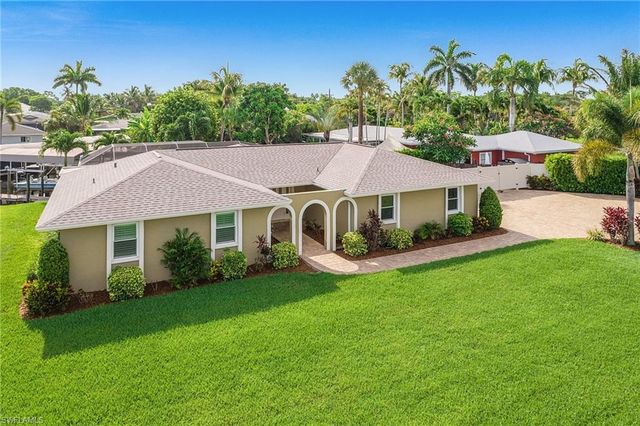 5985 Baker CT, Fort Myers, FL 33919