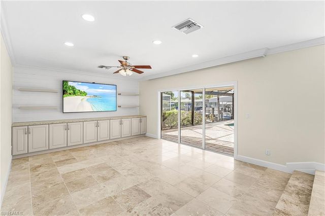 5985 Baker CT, Fort Myers, FL 33919