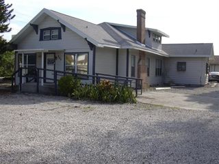 305 N SINCLAIR AVENUE, Tavares, FL 32778