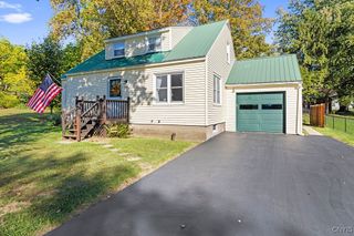 22 Macarthur Road, Lysander, NY 13027