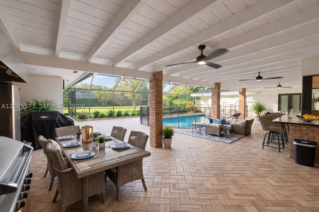 7440 SW 174th St, Palmetto Bay, FL 33157