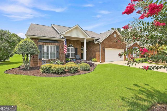 205 Autumn Glen Circle, Fayetteville, GA 30215