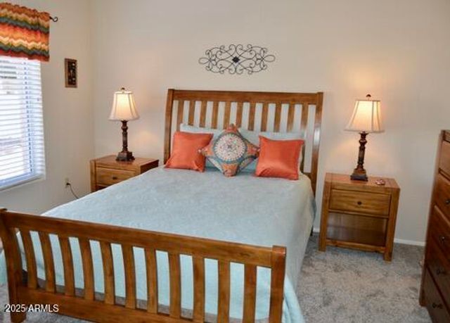 15621 W HERITAGE Drive, Sun City West, AZ 85375