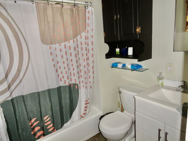 35 Calli Street, Torrington, CT 06790