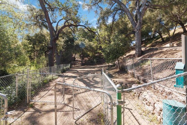 30473 Mulholland Highway 170, Agoura Hills, CA 91301