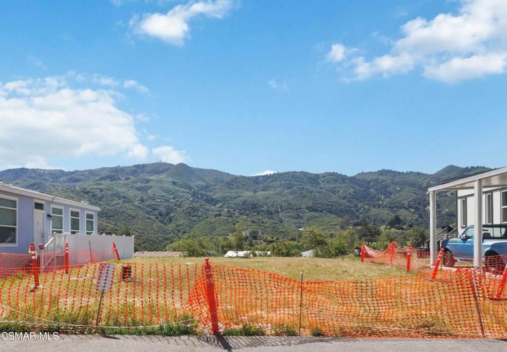 Image 16 of property listing at 30473 Mulholland Highway 170, Agoura Hills, CA 91301