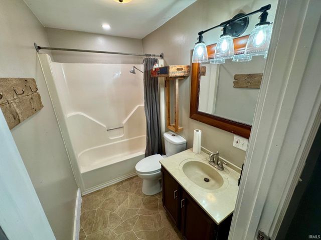 608 S Stormont Street, Princeton, IN 47670