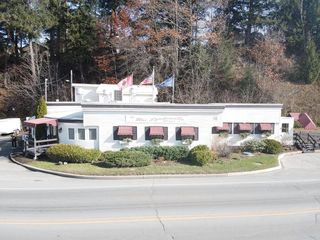 686 Broad Street, Lyndon, VT 05851