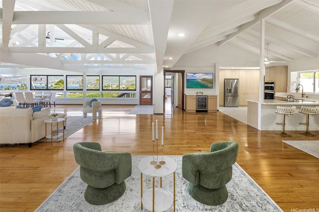 101 Nawiliwili Street, Honolulu, HI 96825