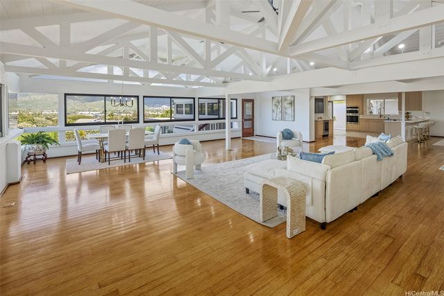 101 Nawiliwili Street, Honolulu, HI 96825