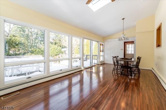 127 Central Ave, Glen Rock Boro, NJ 07452