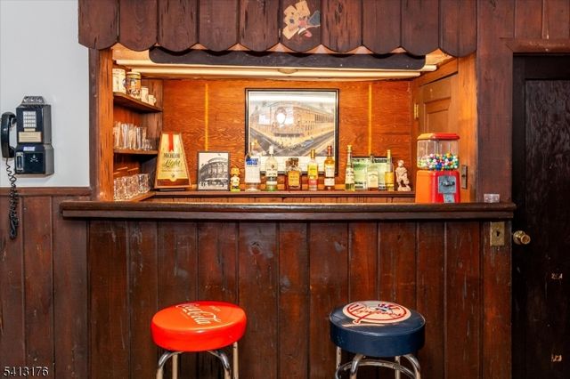 127 Central Ave, Glen Rock Boro, NJ 07452