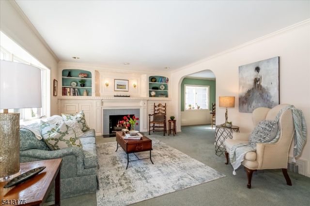 127 Central Ave, Glen Rock Boro, NJ 07452