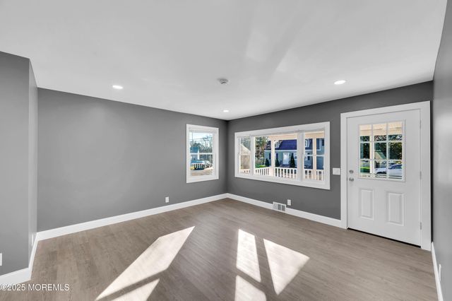 17 Elm Drive, Neptune Township, NJ 07753