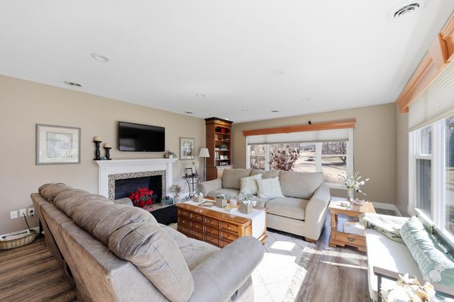 648 N Tanglewood Drive 648 N Tanglewood Drive, Springfield, OH 45504