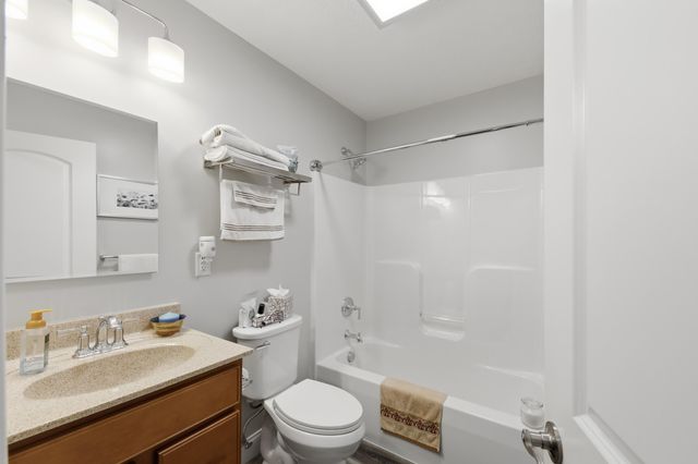 648 N Tanglewood Drive 648 N Tanglewood Drive, Springfield, OH 45504