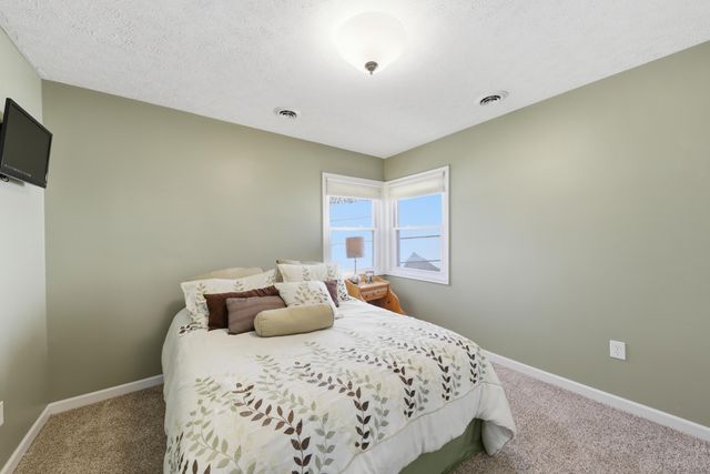 648 N Tanglewood Drive 648 N Tanglewood Drive, Springfield, OH 45504