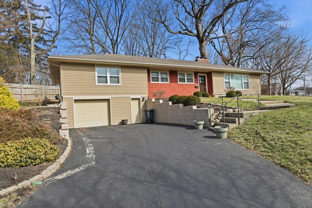 648 N Tanglewood Drive 648 N Tanglewood Drive, Springfield, OH 45504