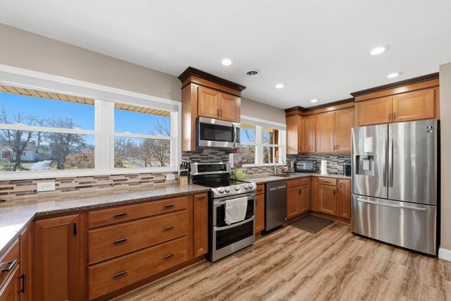 648 N Tanglewood Drive 648 N Tanglewood Drive, Springfield, OH 45504